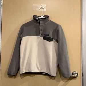 Patagonia 1/4 Button Up Grey Pull-Over